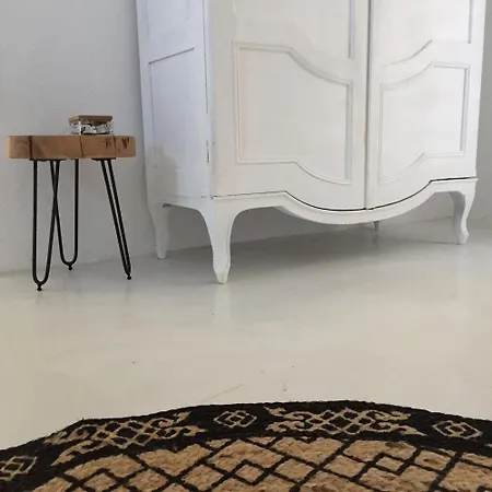 Cute 1 Bedroom Sunset Amazing Sea Views